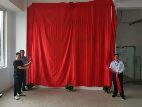 AOC全屏顯示 上海 運營中心正式落成,全方位展示行業(yè)應(yīng)用場景